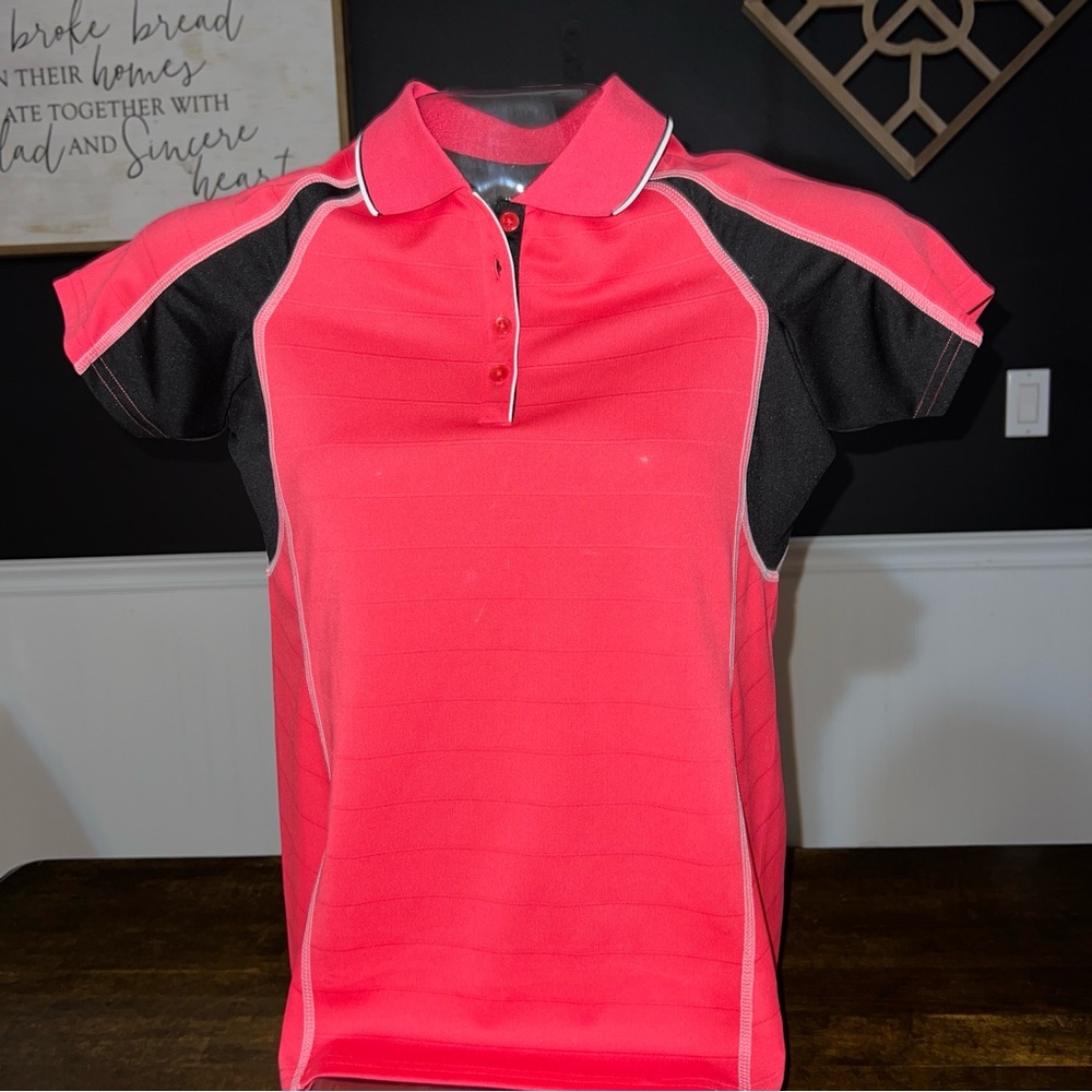 Antigua | Women’s Desert Dry Performance Polo | Size Small | Pink and Black